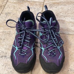 Merrell waterproof Goretex hiking shoes.